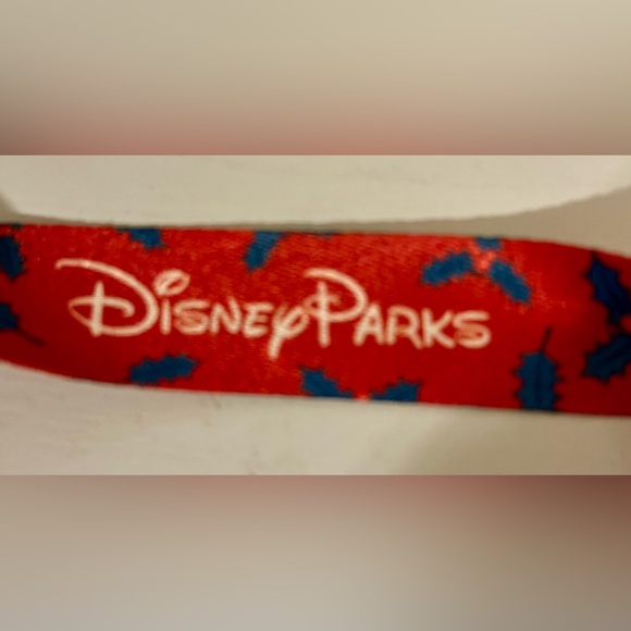 Musical Popcorn Bucket! 2023 Christmas Walt Disney World Parks - Picture 15 of 16